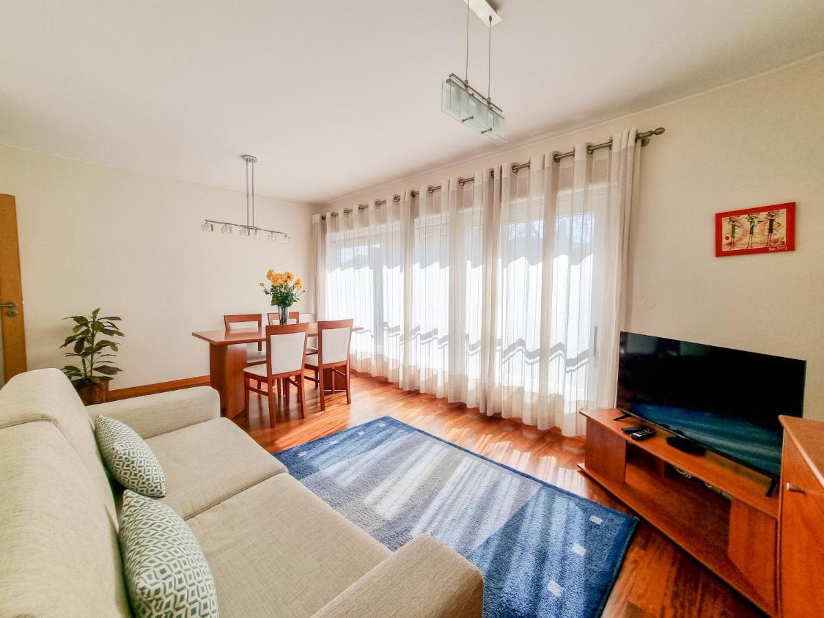 Sweet Living Viana - City Centre Apartment With Garage Viana do Castelo Exteriör bild